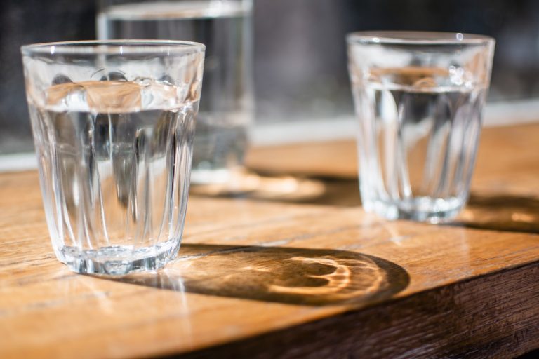 BERE TROPPA ACQUA FA MALE?